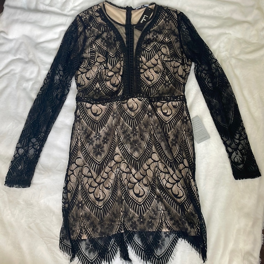 Black Lace Lulu’s Dress